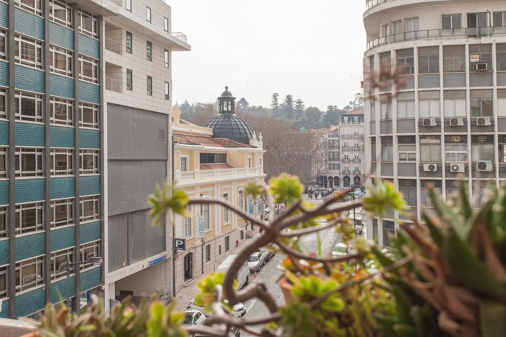 Central, Charming, Quiet, Garden And Parking Lisboa Eksteriør billede